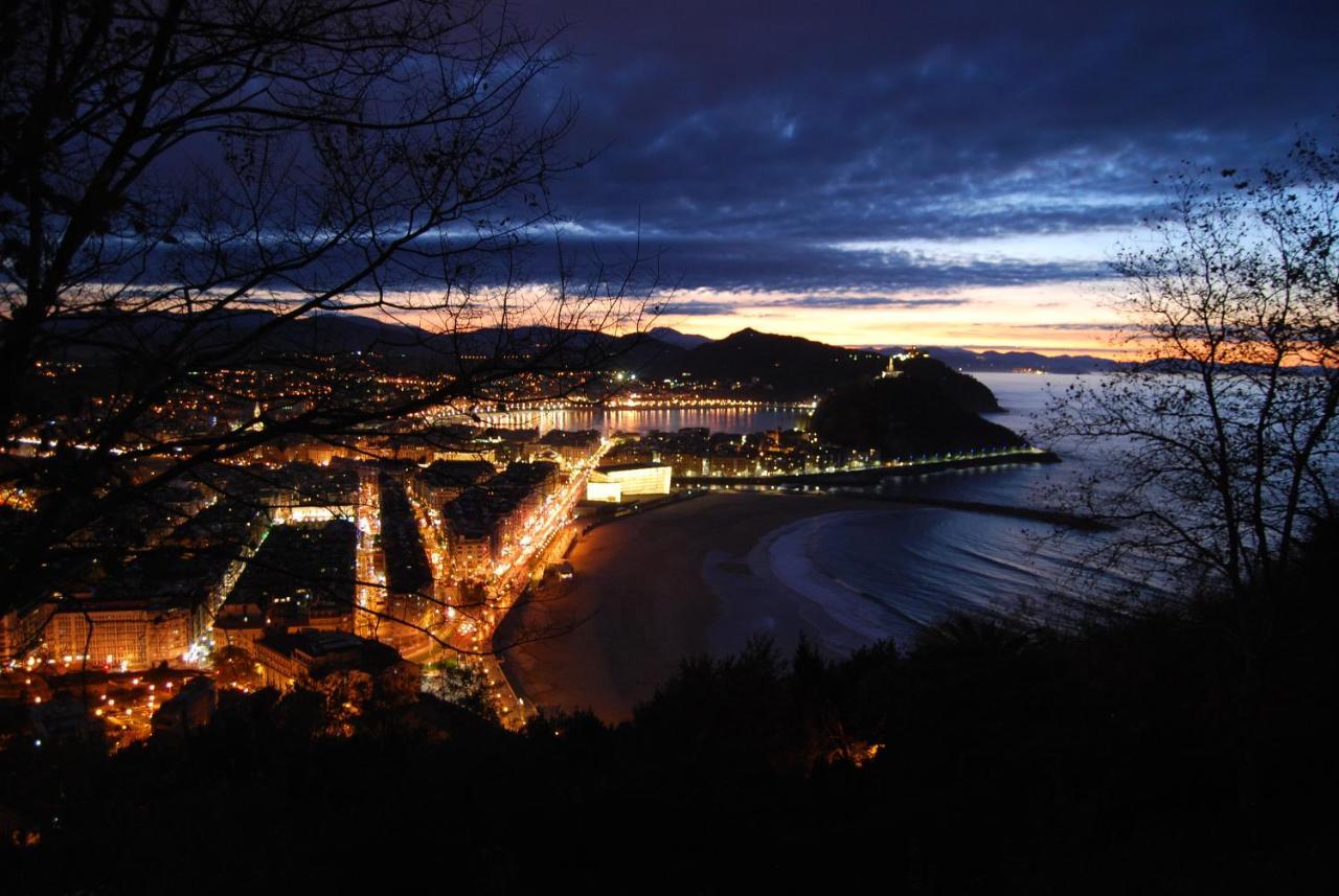 Amazing Views Over San Sebastian In A Family Cottage Exterior foto